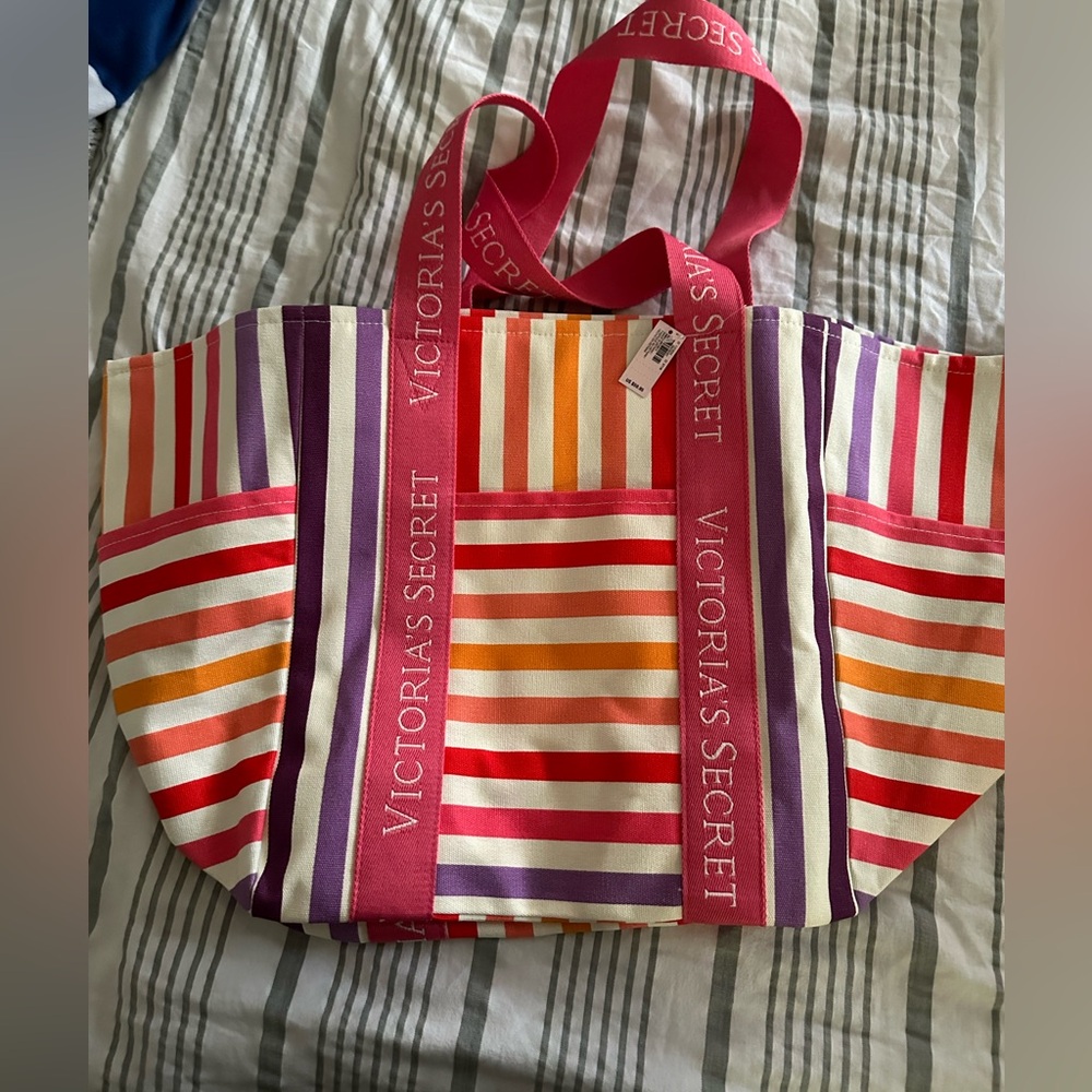 Victoria’s secret tote